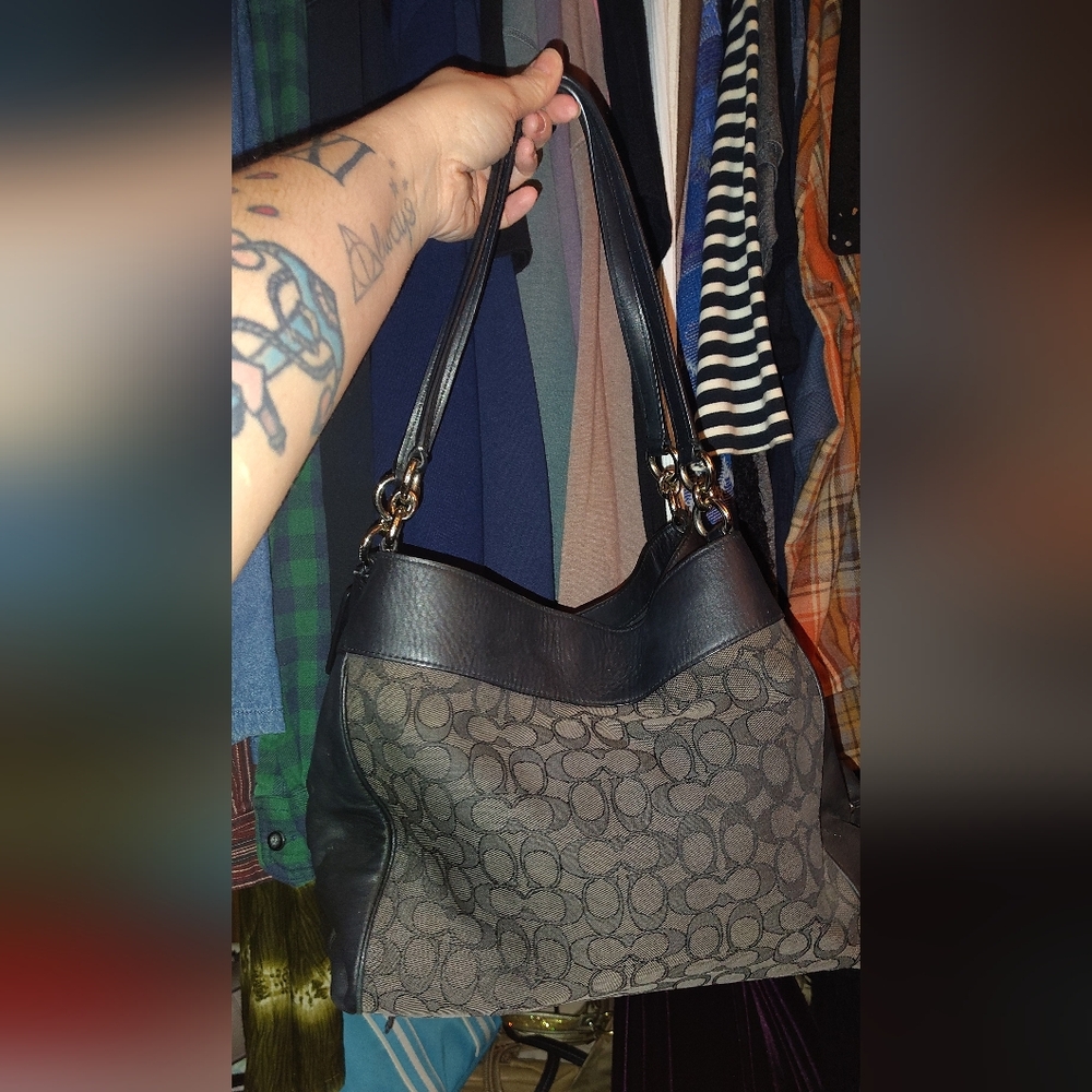 Coach Lexy Monogram Black and Grey Signature Shoulder Bag - Picture 3 of 5